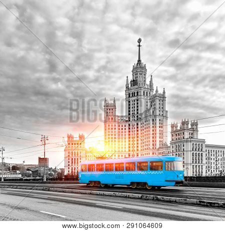 Poster: Blue Tram in the City