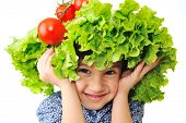 pic of health  - Kid with salad and tomato hat on his head - JPG 