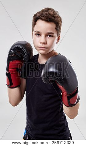 Poster: Young Muay Thai Fighter