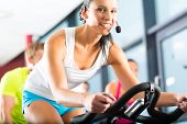 picture of fitness  - Young People  - JPG 