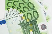 pic of currency  - New euro banknotes - JPG 